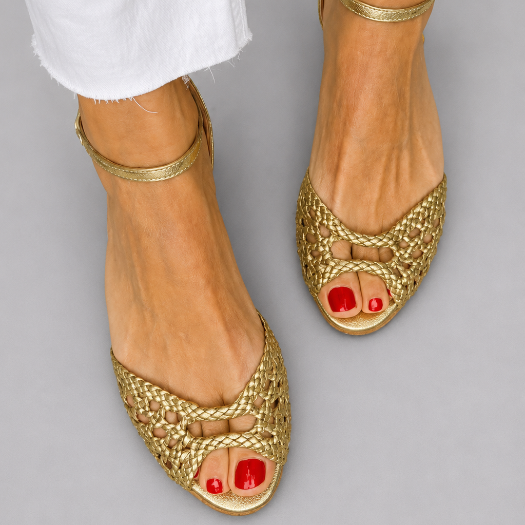 Sandalias Trenzadas Doradas
