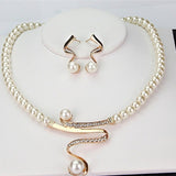 COLLIER PERLES ENSEMBLE DE BOUCLES D'OREILLES EXCLUSIF NATUREL