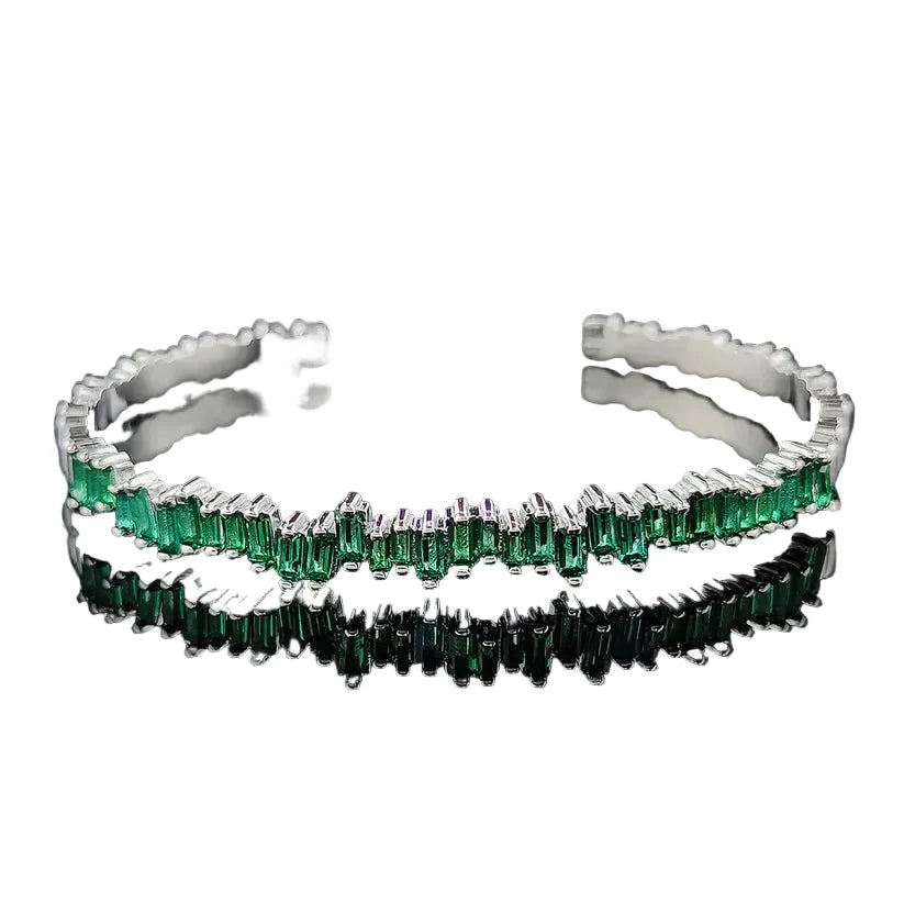 BRACELET OUVERT BAGUETTE ÉMERAUDE PAVÉ | ARGENT